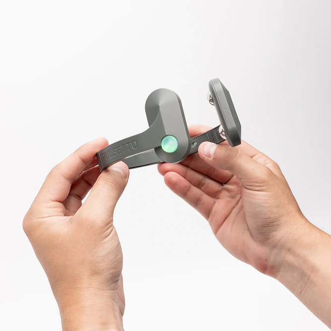Pulsetto Lite neck-worn device